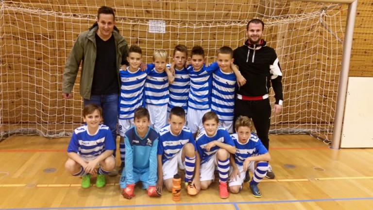 Read more about the article Ekipa Kresnice osvojila 2. mesto na turnirju v Gradcu